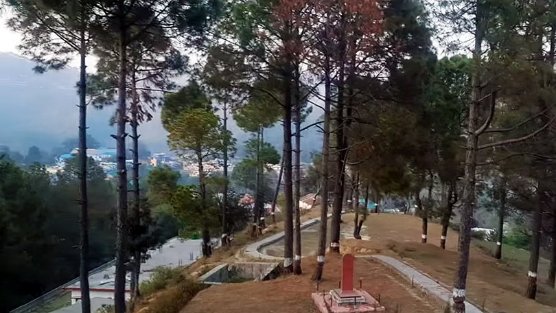 “Traditional stone houses and heritage vibe of Tarikhet Village near Ranikhet – best things to do in Ranikhet to experience Kumaoni culture”