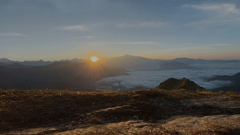 Chandrashila sunrise view Chopta Uttarakhand trekking
