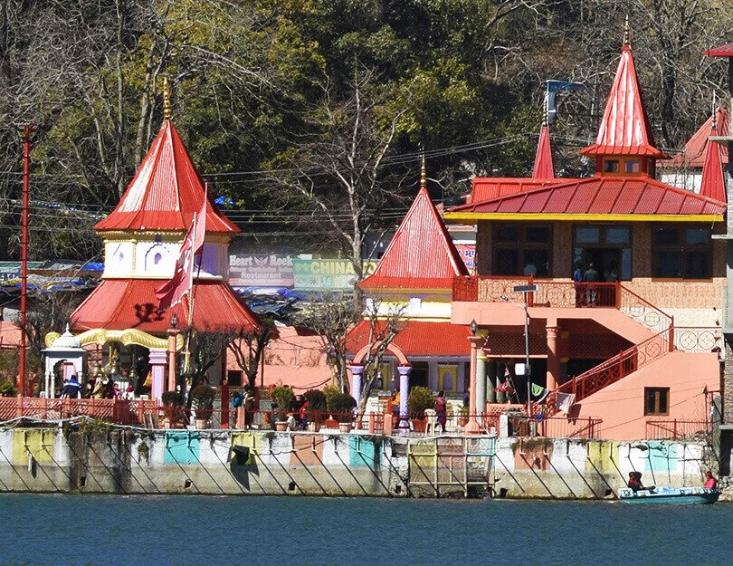 Mata Naina Devi Temple near Naini Lake with devotees and lake views