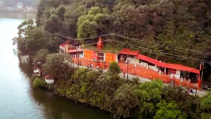 Pashan Devi Temple located on Thandi Sadak beside Naini Lake